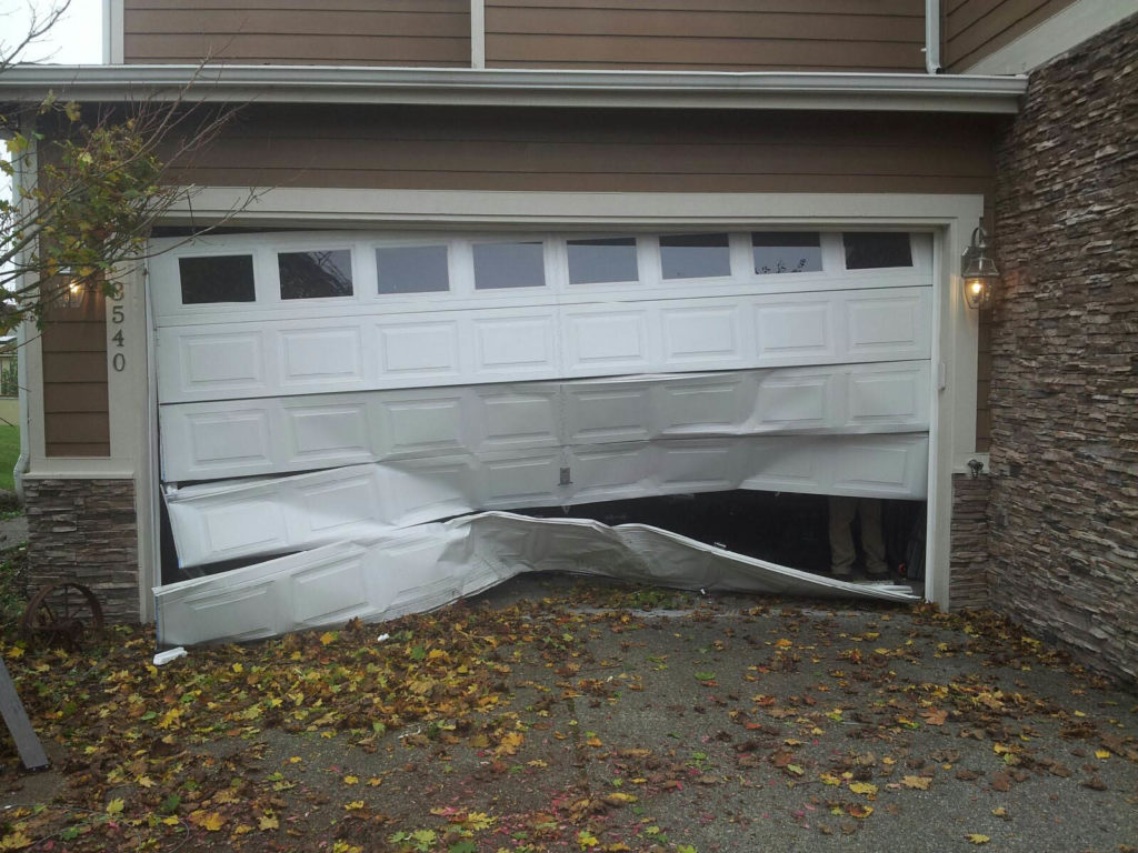 Garage Door Repair of Upland Free Estimate (909) 5292950